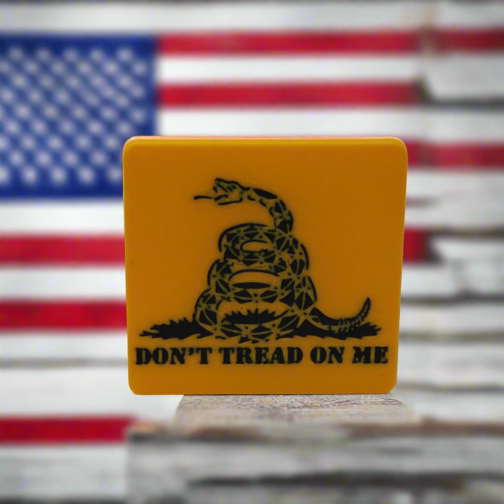 Don't tread on me hitch cover